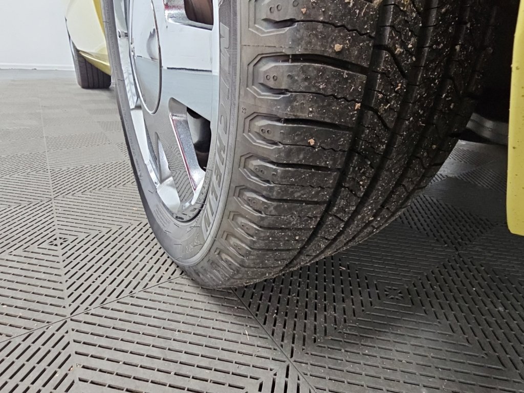 Used 2002 Ford Thunderbird RWD image 34