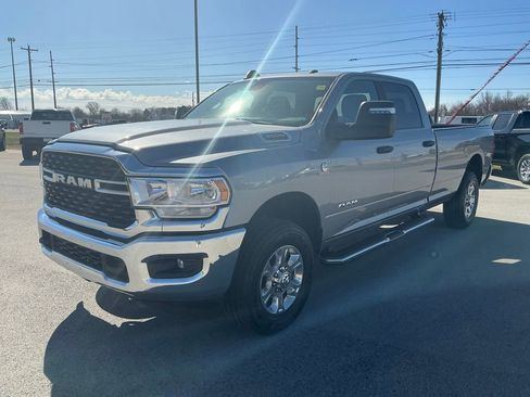 Used 2024 RAM 3500 Big Horn image 7