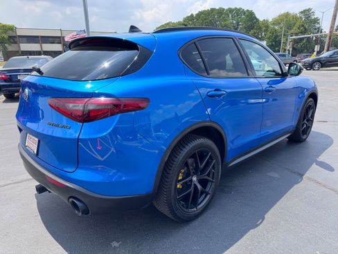 Used 2019 Alfa Romeo Stelvio Ti Sport w/ Quick Order Package 22S Sport AWD/4WD image 15