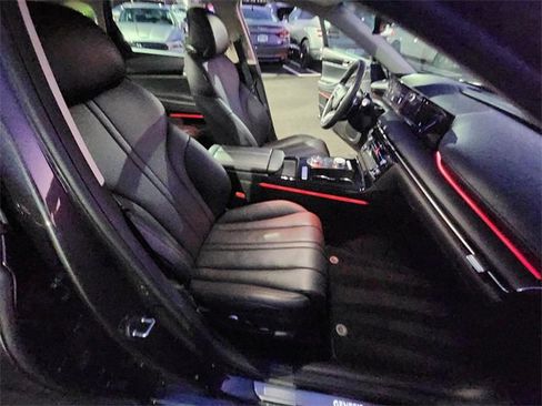 Used 2025 Genesis G80 2.5T image 22