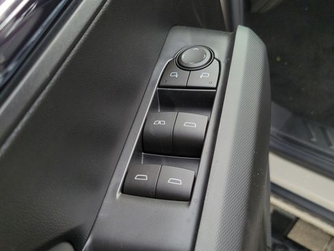 New 2026 GMC Canyon Elevation w/ Convenience Package RWD image 18
