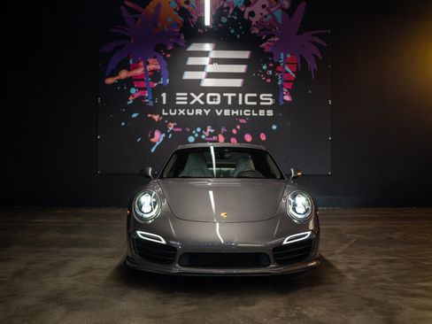Used 2015 Porsche 911 4 Coupe AWD/4WD image 4