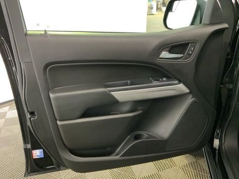 Used 2016 Chevrolet Colorado LT image 18