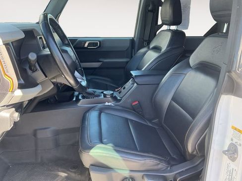 Used 2021 Ford Bronco Badlands AWD/4WD image 9