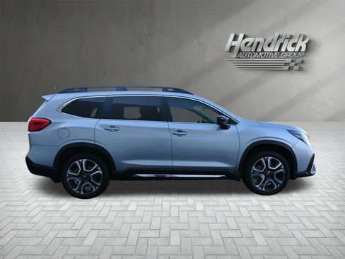 Certified 2025 Subaru Ascent Limited image 10