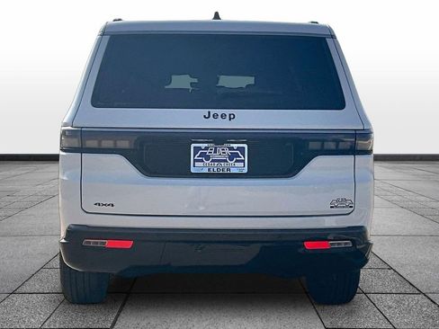 New 2026 Jeep Grand Wagoneer L 4WD image 4