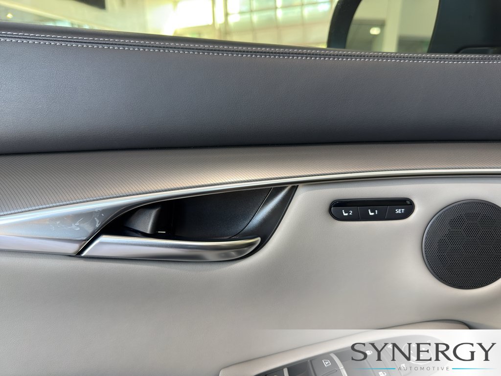Certified 2023 INFINITI QX50 Luxe FWD image 21
