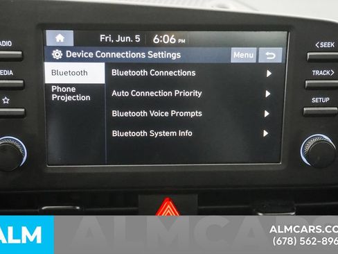 Used 2025 Hyundai Elantra Sport FWD image 33