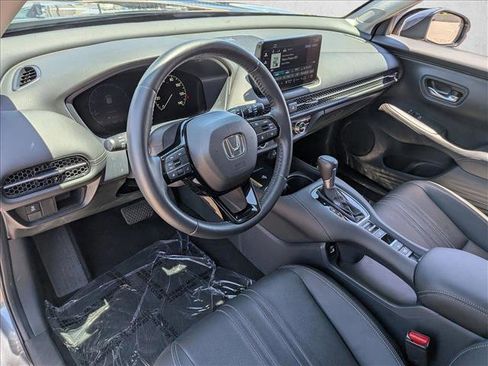 Used 2023 Honda HR-V EX-L image 12