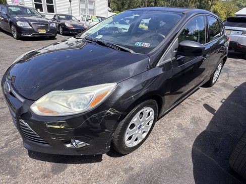 Used 2012 Ford Focus SE image 3