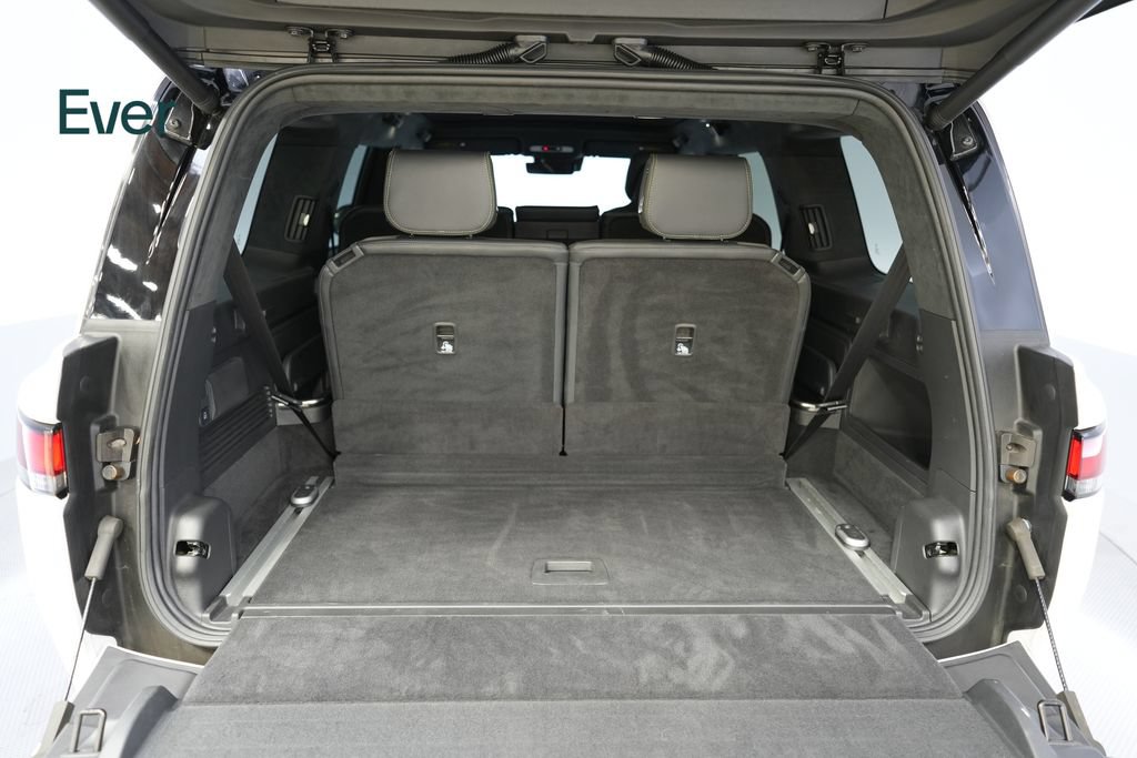 Used 2025 Rivian R1S Adventure Dual AWD/4WD image 8