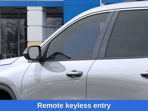 New 2026 Chevrolet Traverse LT image 13