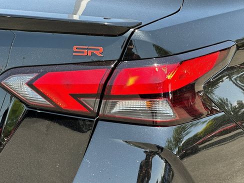 Used 2025 Nissan Versa SR w/ Trunk Package image 54