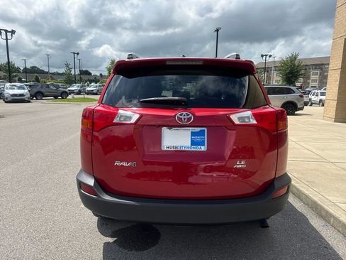 Used 2013 Toyota RAV4 LE AWD/4WD image 3