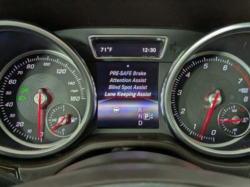 Used 2016 Mercedes-Benz GLE 350 w/ Premium Package image 27