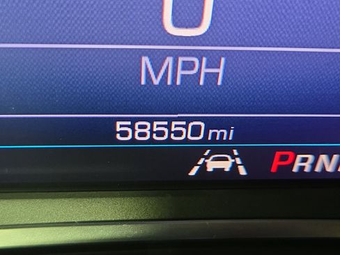 Used 2020 Chevrolet Equinox LT image 18