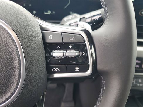 New 2026 Kia Carnival SX image 13