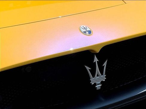 Used 2023 Maserati MC20 Coupe RWD image 29