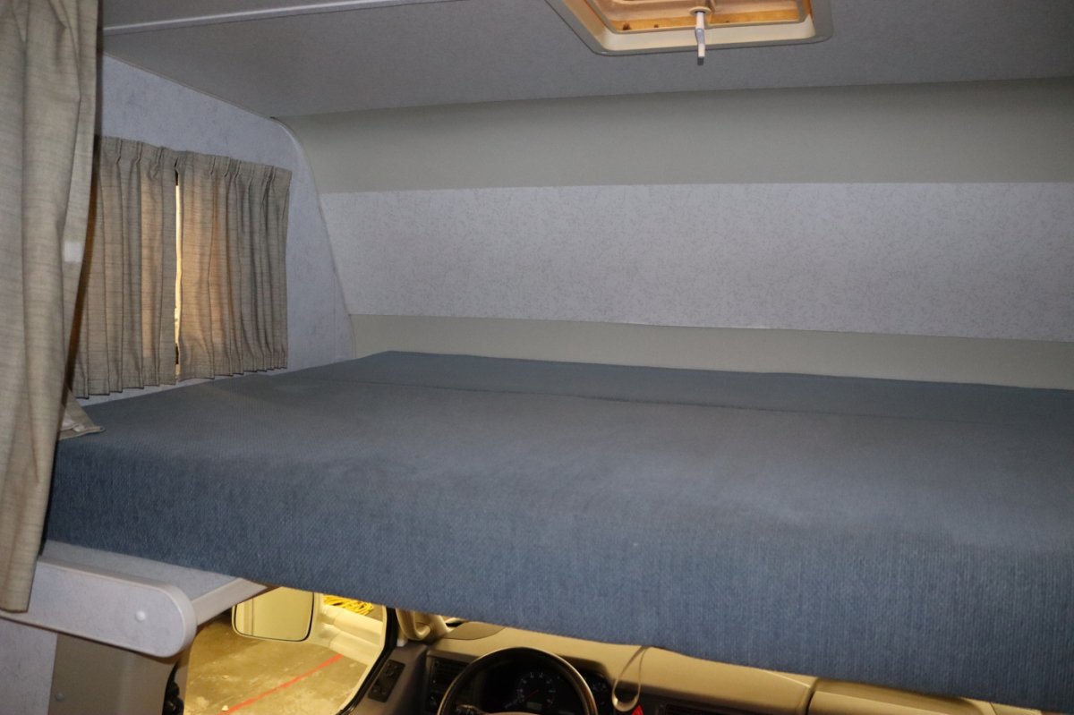 Used 2002 Volkswagen Eurovan FWD image 39