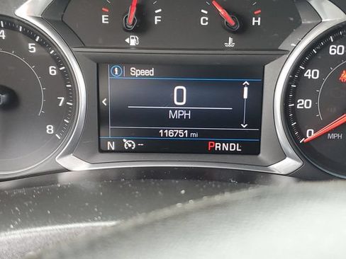 Used 2019 Chevrolet Equinox LT FWD image 25