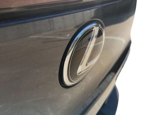 Used 2023 Lexus UX 250h F Sport image 30