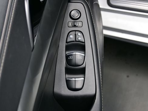 Used 2022 Nissan Maxima SV w/ Floor Mat Group image 10