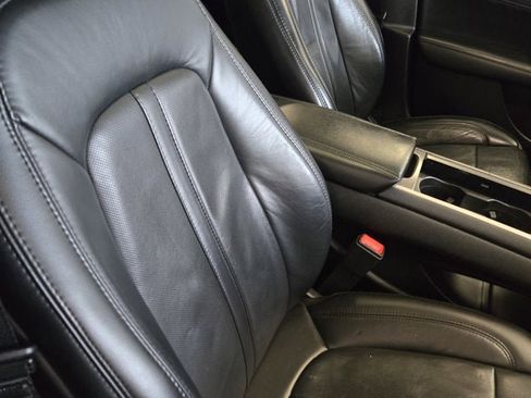 Used 2019 Lincoln MKZ Reserve w/ Luxury Package image 5