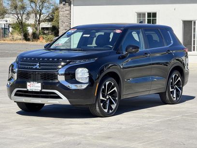 Used 2024 Mitsubishi Outlander SE