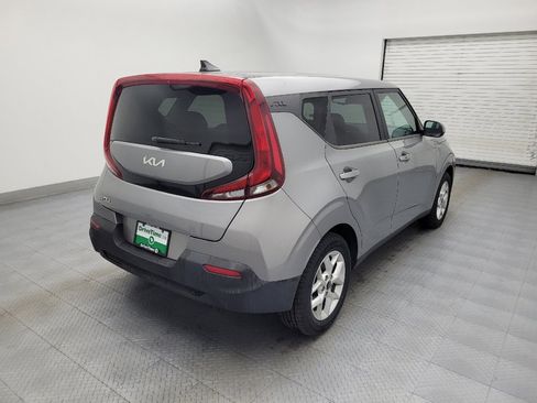 Used 2022 Kia Soul S image 9
