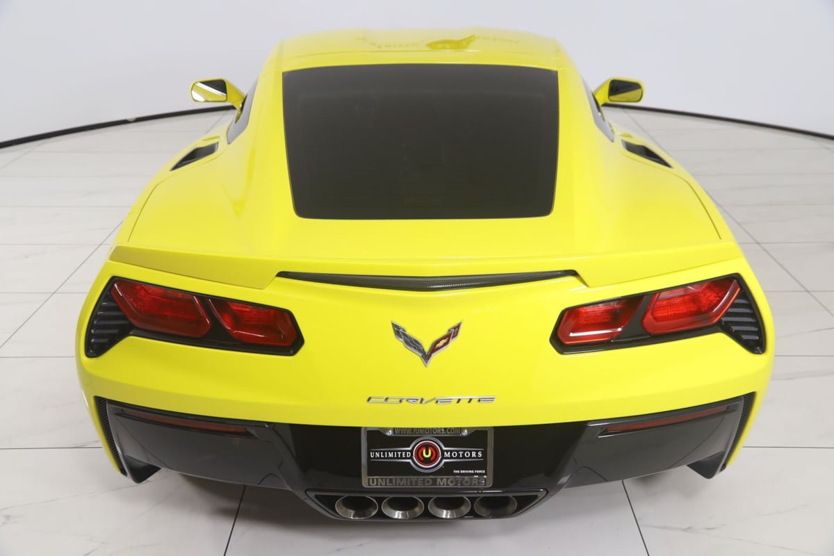Used 2016 Chevrolet Corvette Stingray Coupe RWD image 64
