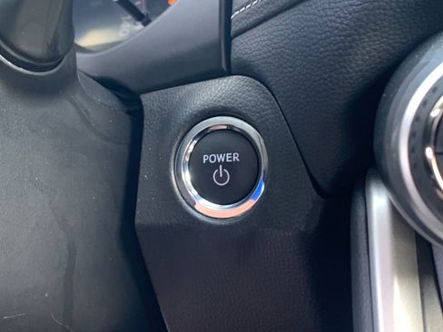 Used 2025 Toyota RAV4 XLE AWD/4WD image 25