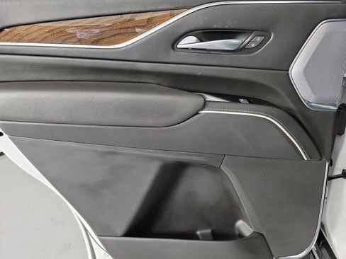 Used 2023 Cadillac Escalade Premium Luxury Platinum w/ LPO, Floor Liner Package AWD/4WD image 14