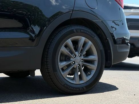 Used 2018 Hyundai Santa Fe Sport 2.0T FWD image 38