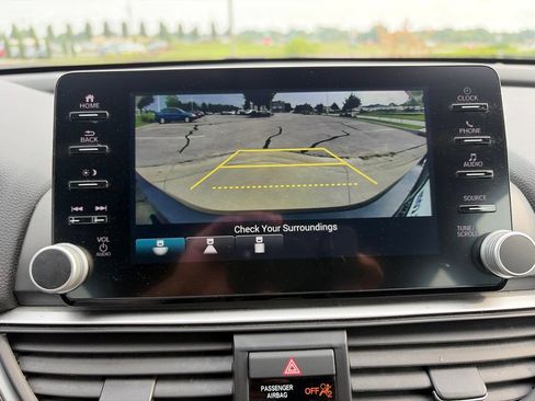 Used 2022 Honda Accord Sport image 14