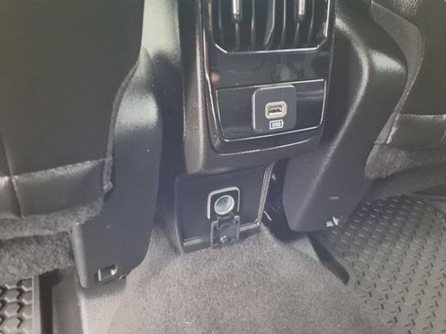 Certified 2022 Jeep Compass Trailhawk w/ Sun and Sound Group AWD/4WD image 23