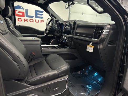 New 2026 Ford F250 Platinum image 40