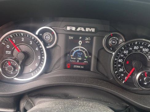 Used 2023 RAM 1500 Big Horn image 5