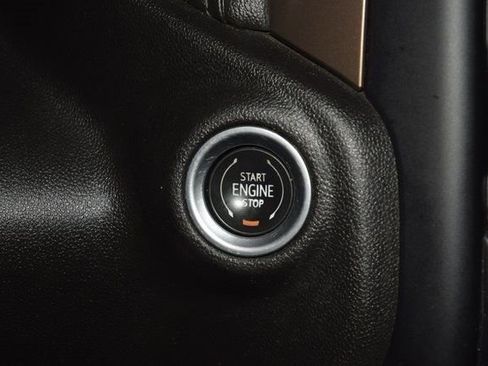 Used 2022 Chevrolet Silverado 2500 High Country w/ Safety Package II image 28