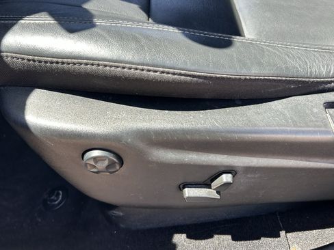 Used 2022 Dodge Durango GT RWD image 16