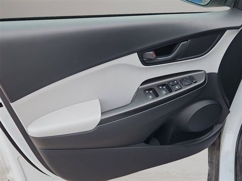 Certified 2023 Hyundai Kona SEL image 24