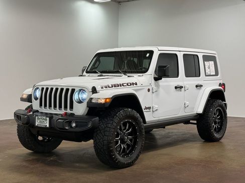 Used 2022 Jeep Wrangler Unlimited Rubicon w/ Cold Weather Group AWD/4WD image 7
