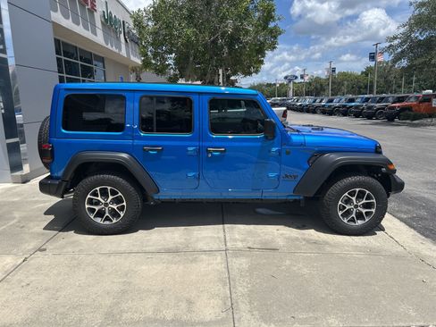 New 2025 Jeep Wrangler Sport S image 7