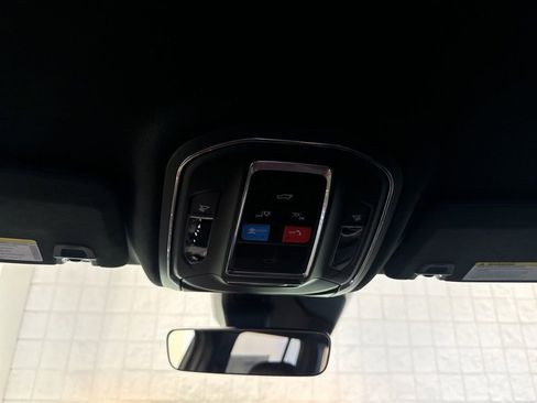 New 2026 Jeep Grand Cherokee Altitude AWD/4WD image 34