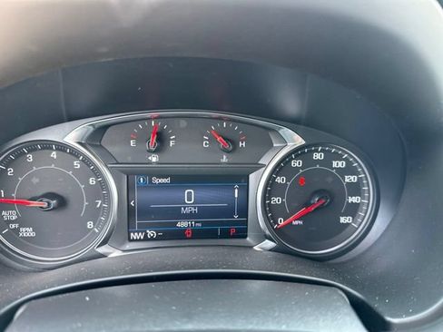 Used 2022 GMC Terrain SLE w/ Driver Convenience Package FWD image 7