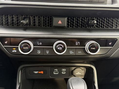Used 2024 Honda CR-V EX image 24