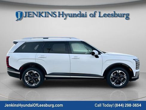 New 2026 Hyundai Palisade Limited image 3
