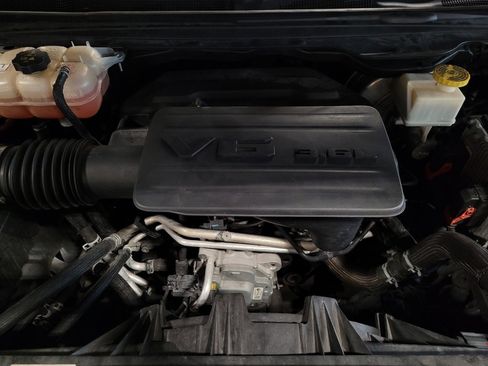 Used 2019 RAM 1500 Big Horn RWD image 30