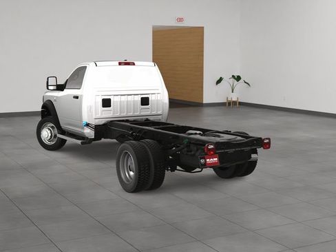 New 2024 RAM 5500 Tradesman image 3