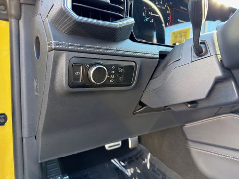 Used 2024 Ford Mustang Premium image 19