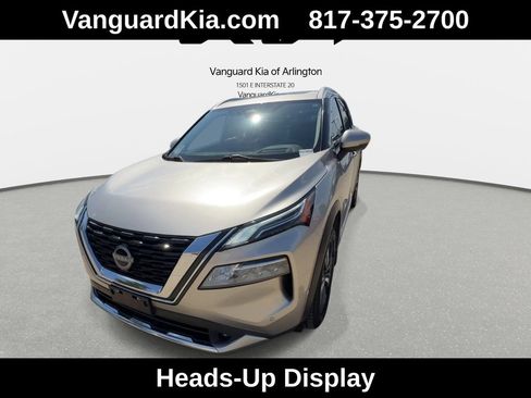 Used 2022 Nissan Rogue Platinum w/ Head-Up Display Package FWD image 4
